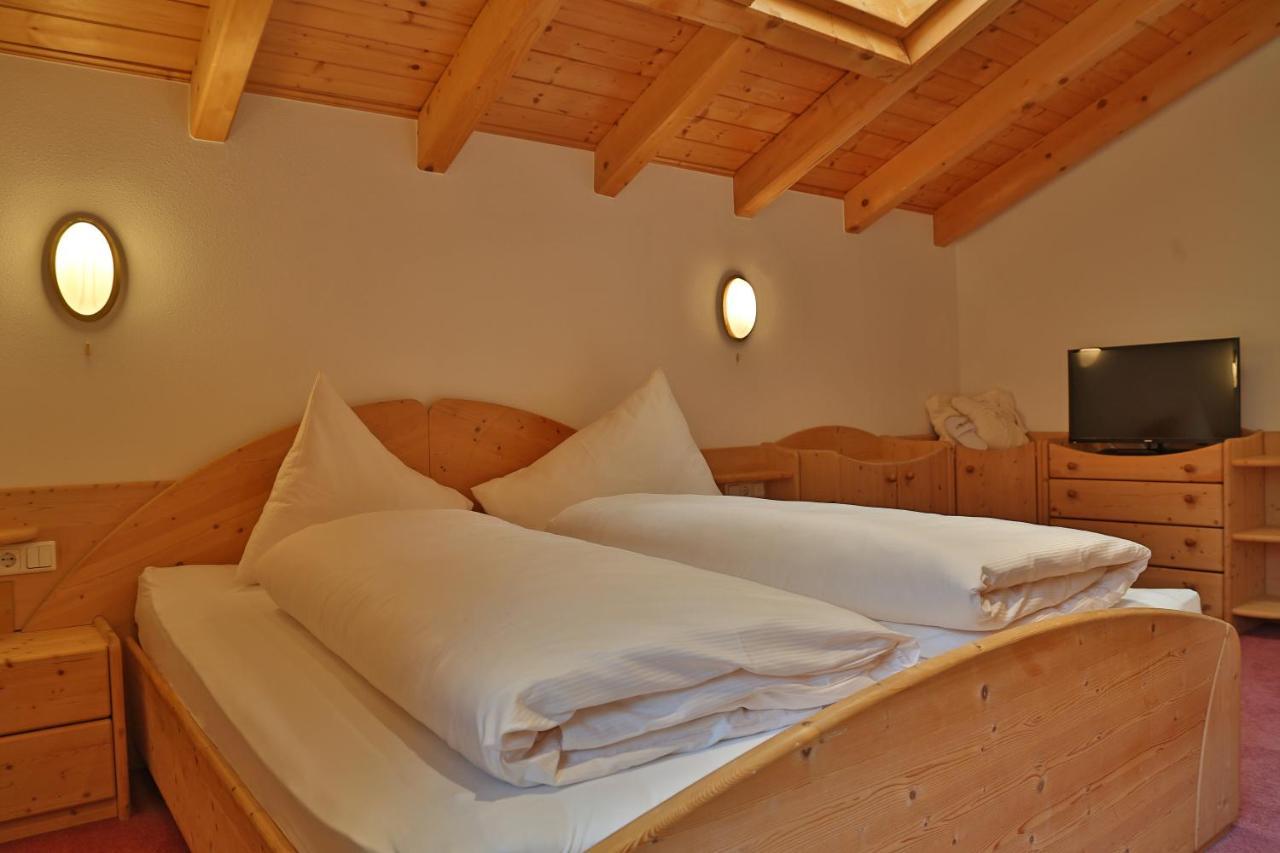 Alp Larain B&B อิสชเกิล ภายนอก รูปภาพ