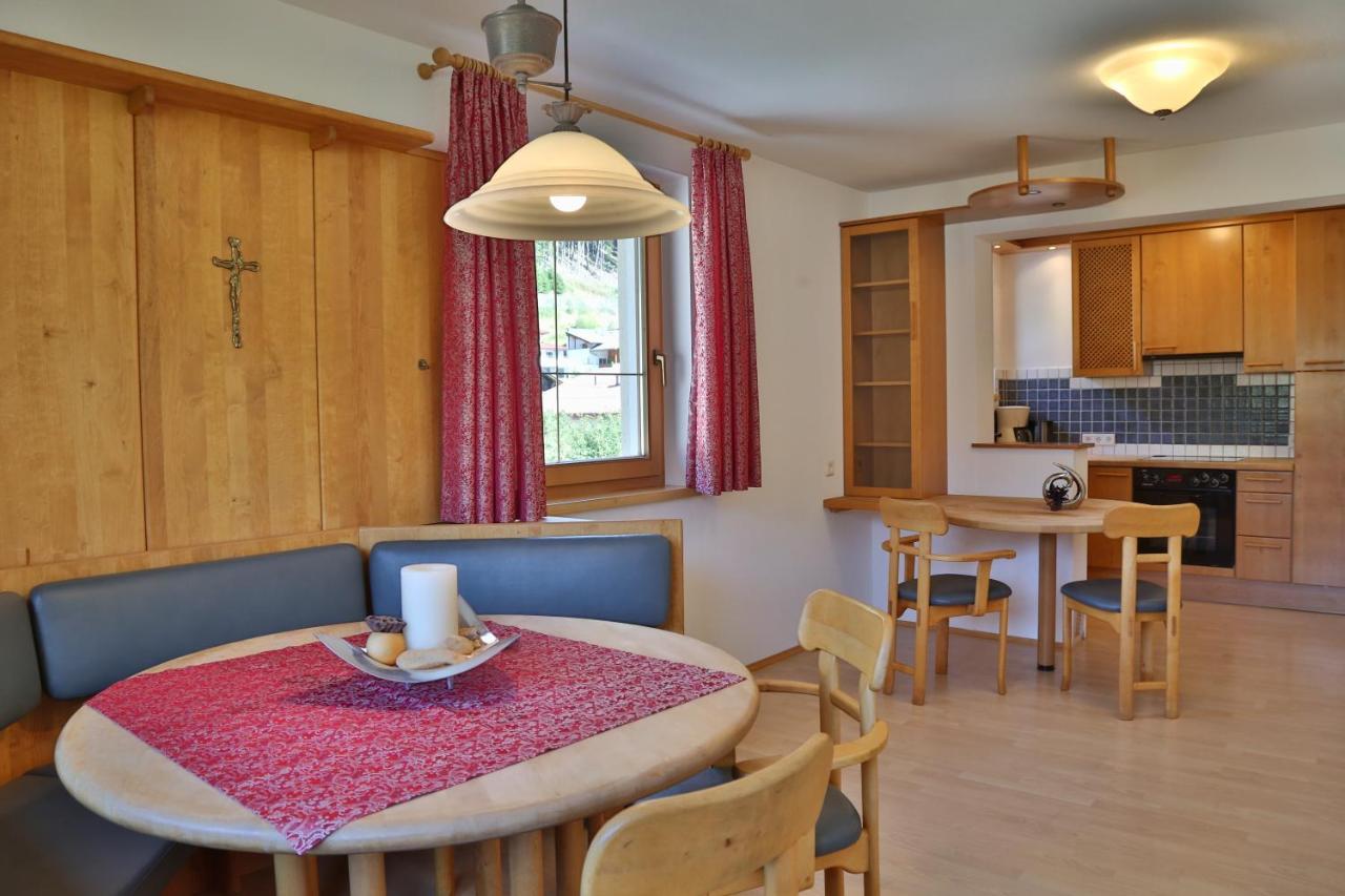 Alp Larain B&B อิสชเกิล ภายนอก รูปภาพ